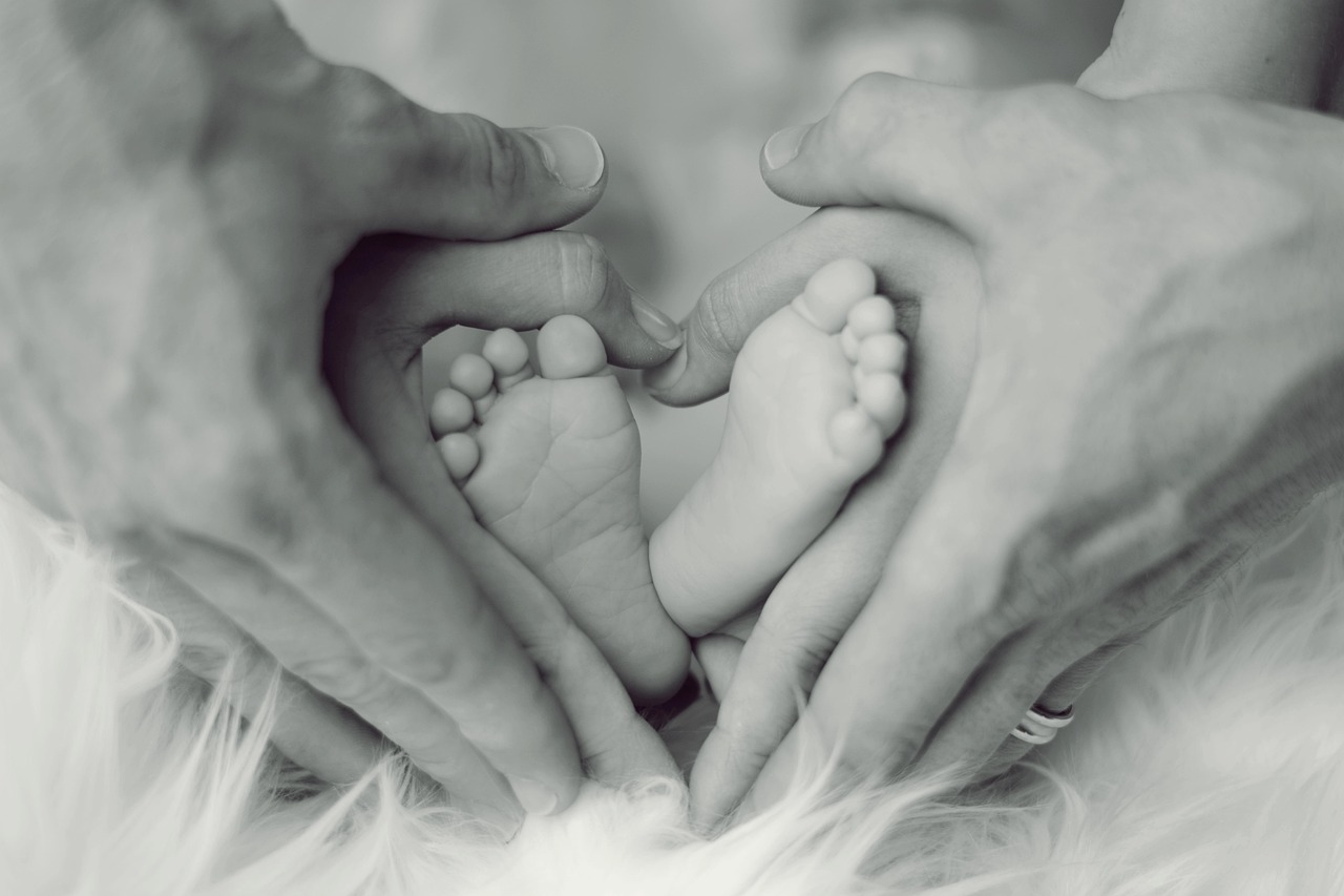 Infant, feet, father — Pos4D Online Lottery: Not Your Traditional Lottery Game